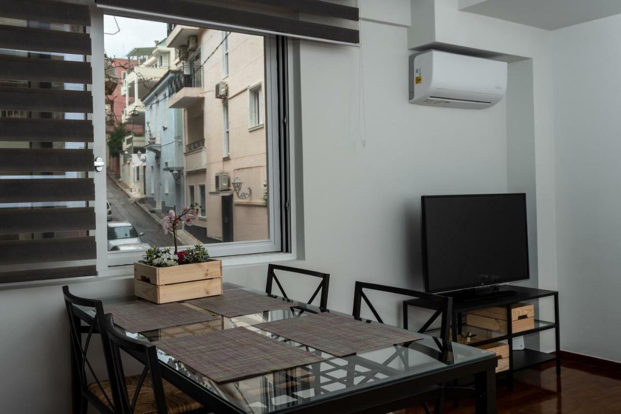 Acropolis Koukaki Newly Renovated 55Sq.M Apartment Athena Bagian luar foto
